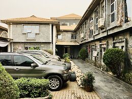 Hamak Suites and Garden