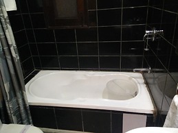 Enkay Residency V Block-Cyber City