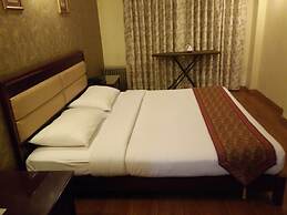 Enkay Residency V Block-Cyber City