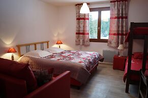 Le Blanchon Hotel