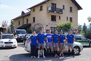 Le Blanchon Hotel