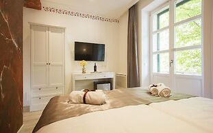 Well Of Life Luxury Rooms