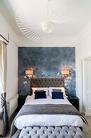 The Strand Hotel, the former residence of Oscar Wilde