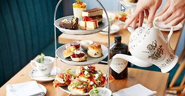 The Strand Hotel, the former residence of Oscar Wilde