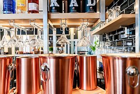 The Strand Hotel, the former residence of Oscar Wilde