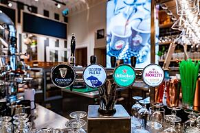 The Strand Hotel, the former residence of Oscar Wilde