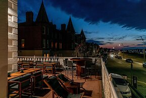 The Strand Hotel, the former residence of Oscar Wilde