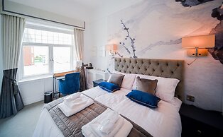 The Strand Hotel, the former residence of Oscar Wilde