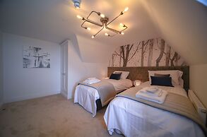 The Strand Hotel, the former residence of Oscar Wilde