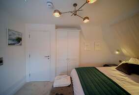 The Strand Hotel, the former residence of Oscar Wilde