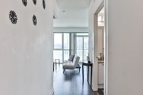 Stunning Harbourfront Condo