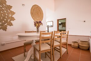 Vila Sta Teresinha Suites