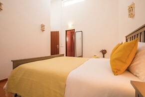 Vila Sta Teresinha Suites