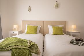 Vila Sta Teresinha Suites