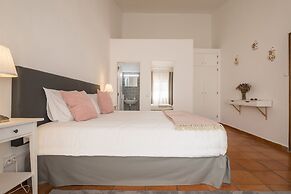 Vila Sta Teresinha Suites