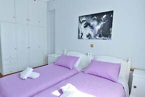 Charming 3-bedroom House in Tinos