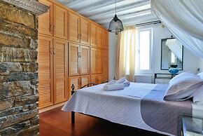 Charming 3-bedroom House in Tinos