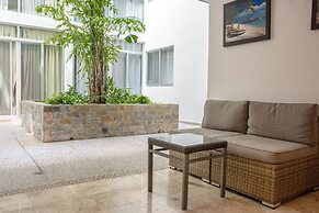 5th Coral Suite by Ixchel