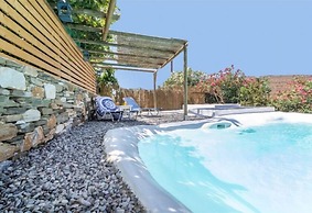 Cozy 2-bedroom House in Tinos