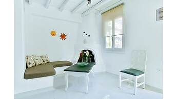 Cozy 2-bedroom House in Tinos