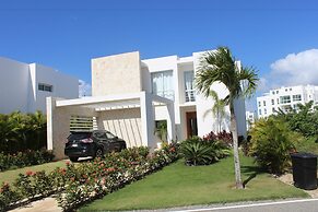 Villa Real Playa Nueva Romana