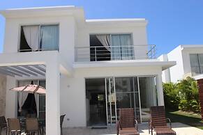 Villa Real Playa Nueva Romana