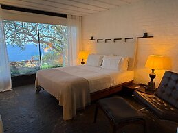 CLIFFSIDE - Boutique Hotel & Spa