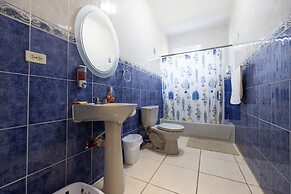 Colinas del Atlantico Vacational House 2nd Floor