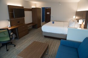 Holiday Inn Express & Suites Merrillville by IHG