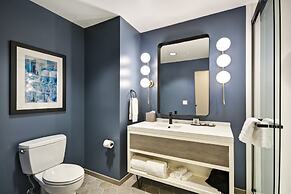 Hotel Indigo Kansas City - The Crossroads by IHG