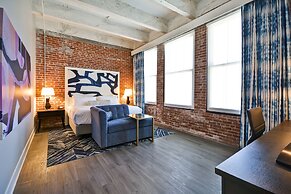 Hotel Indigo Kansas City - The Crossroads by IHG