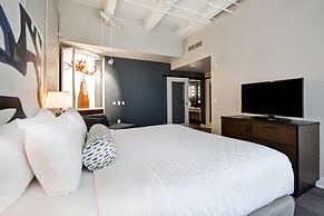 Hotel Indigo Kansas City - The Crossroads by IHG