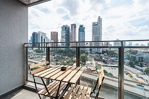 Summer Suites KLCC Apartments By Soulasia