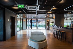 S.22 Hotel Suratthani