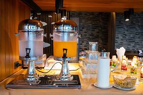 S.22 Hotel Suratthani