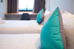 S.22 Hotel Suratthani