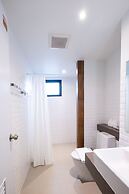 S.22 Hotel Suratthani