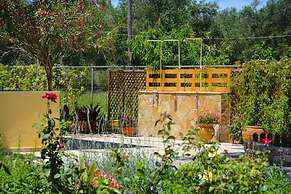 Alexandra Apartments