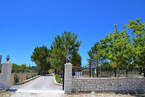 Alexandra Apartments