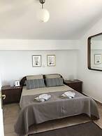 Stunning sea-front maisonette