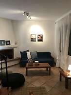 Stunning sea-front maisonette