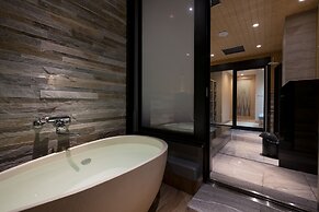 HOTEL Cargo Shinsaibashi