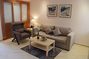 Sky View Suites Hotel