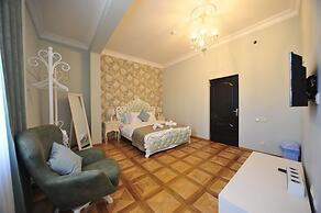 Guest House Batumi Globus