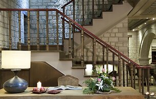 Aberratio Boutique Hotel