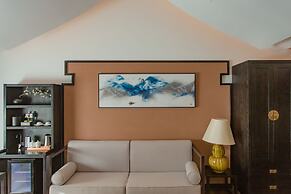 LiuHeYunYan Hotel.Dali