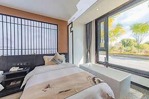 LiuHeYunYan Hotel.Dali