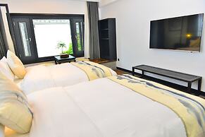 LiuHeYunYan Hotel.Dali