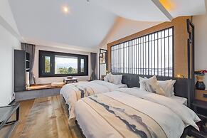 LiuHeYunYan Hotel.Dali