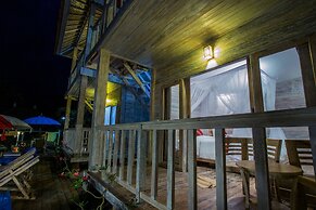 The Puncak Sunset Ceningan